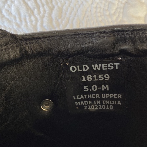 Old West Leather Heeled, Zip Ankle Booties, Size 5 Med. - Picture 7 of 7